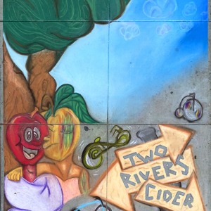 2022-sq89-by-Bunni-Read-for-Two-Rivers-Cider